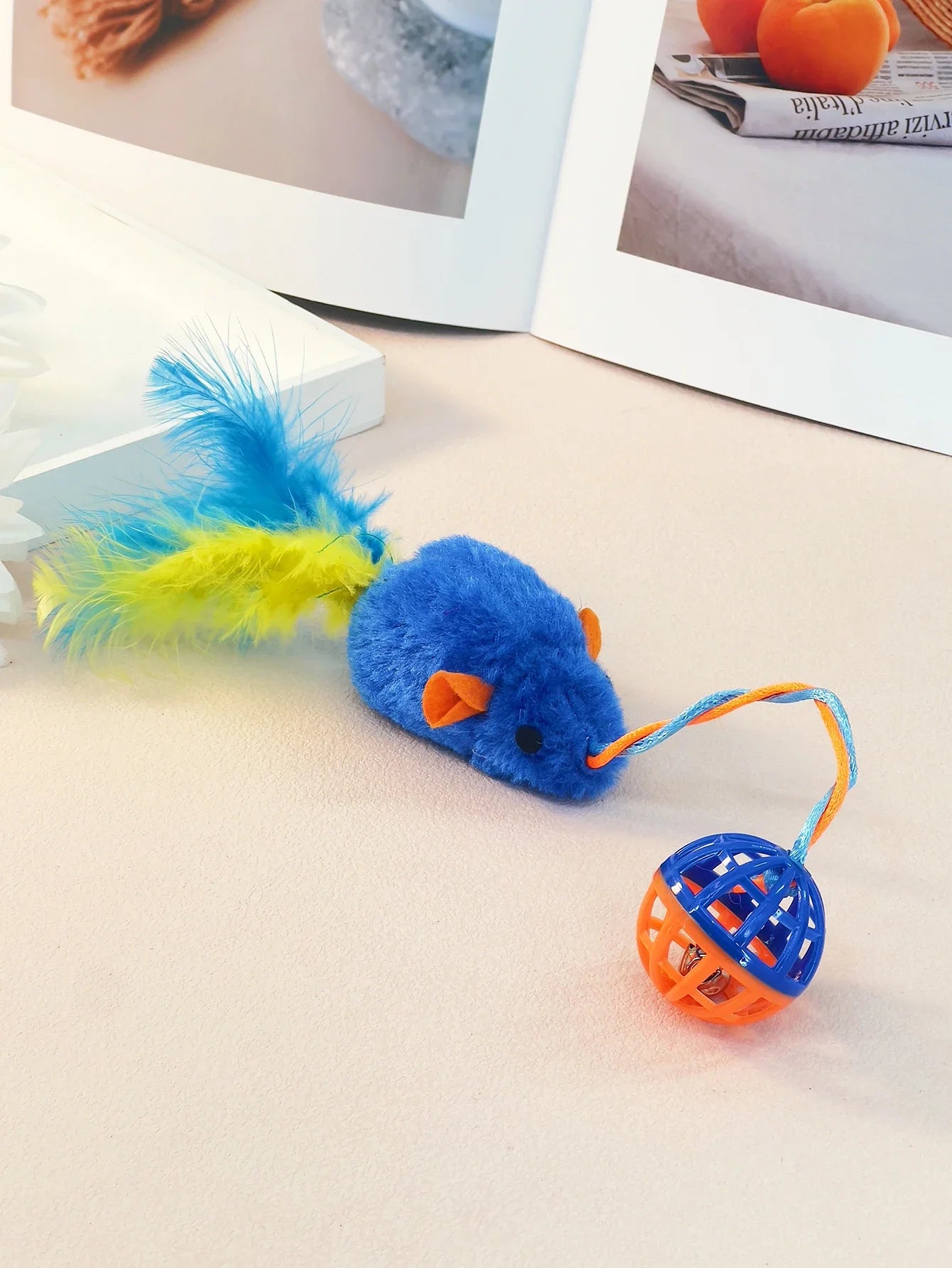 Stuffed Mouse with A String Sounding Bell for Cats
